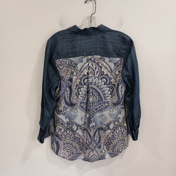 Chico's Indigo Paisley Chambray Shirt - Picture 5 of 8